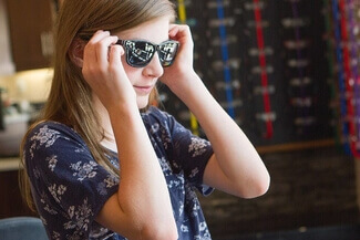 girl wearing sunglasses 325.jpg